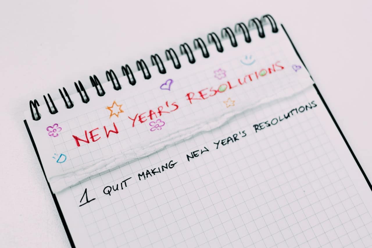 New Year's resolutions - do you keep them? 1 notebook with resolutions list